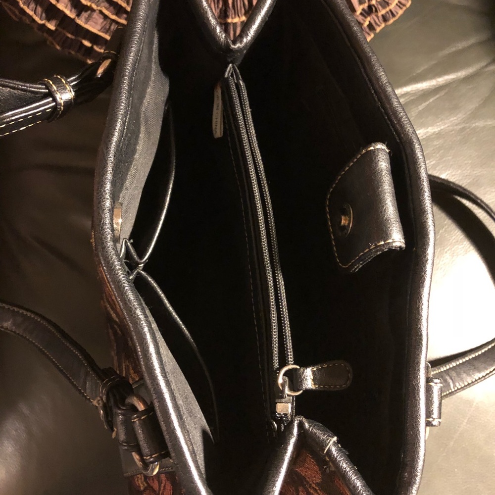 Handbag - Picture 4 of 7